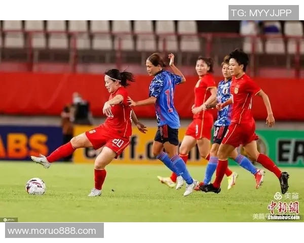 足球明星们的舞蹈瞬间精彩纷呈的图片合集展示