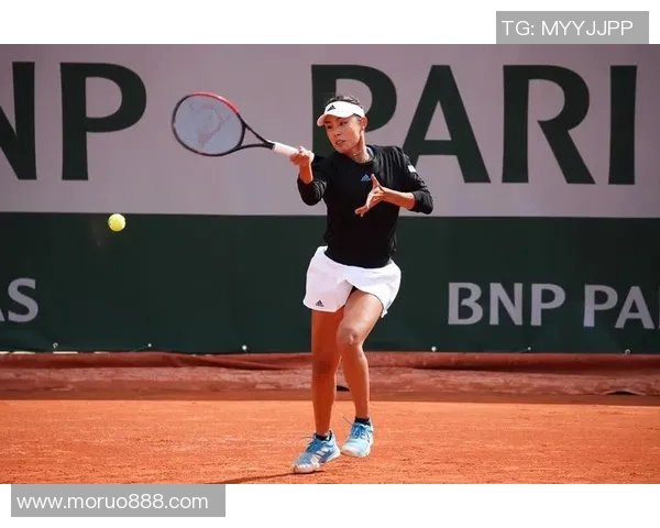 王蔷与郑赛赛激战精彩纷呈谁能在这场对决中笑到最后